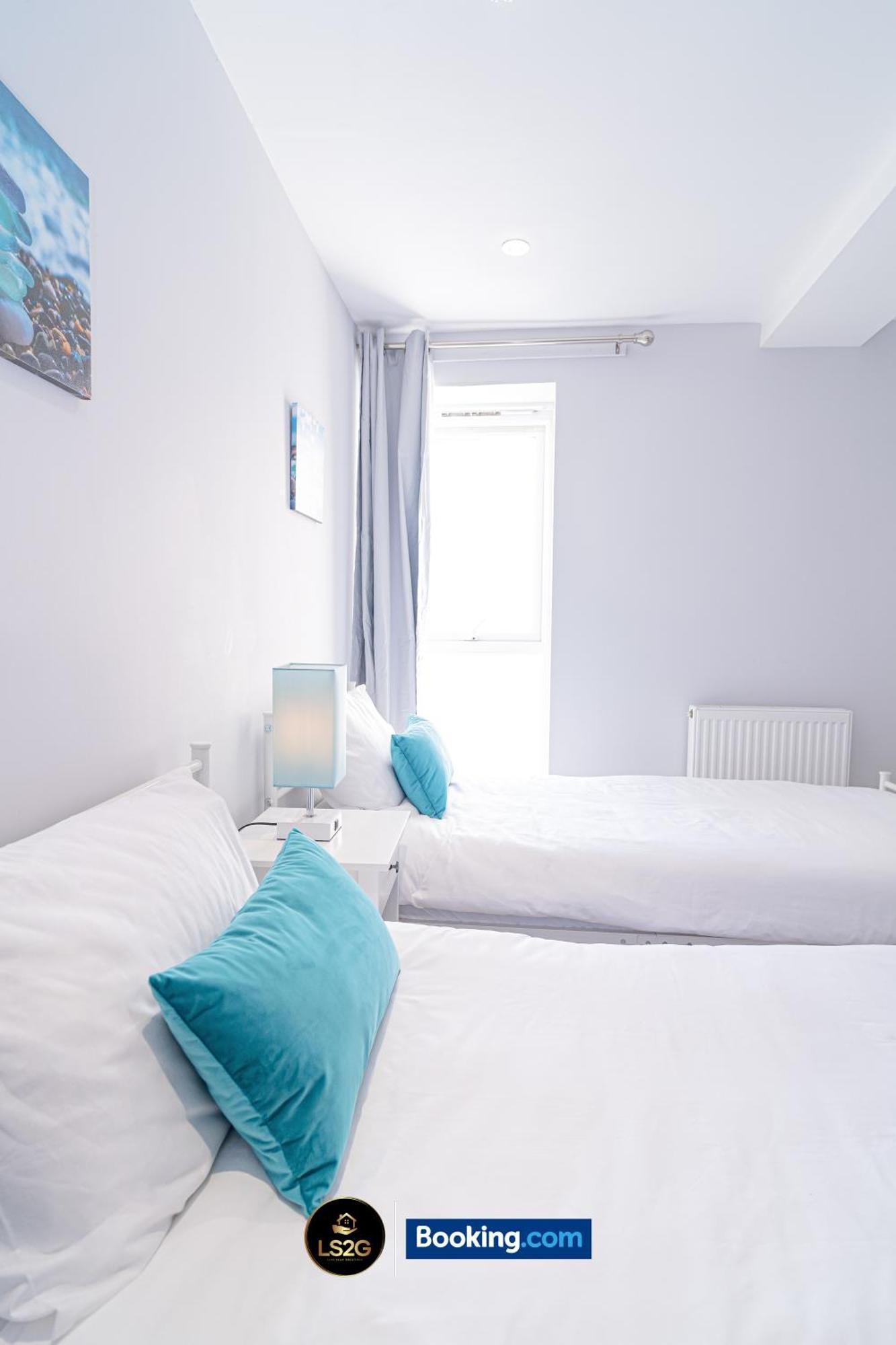 Apartment Spacious 2 Bedroom Flat By Ls2g Short Lets & Serviced Greater London With Free Wifi